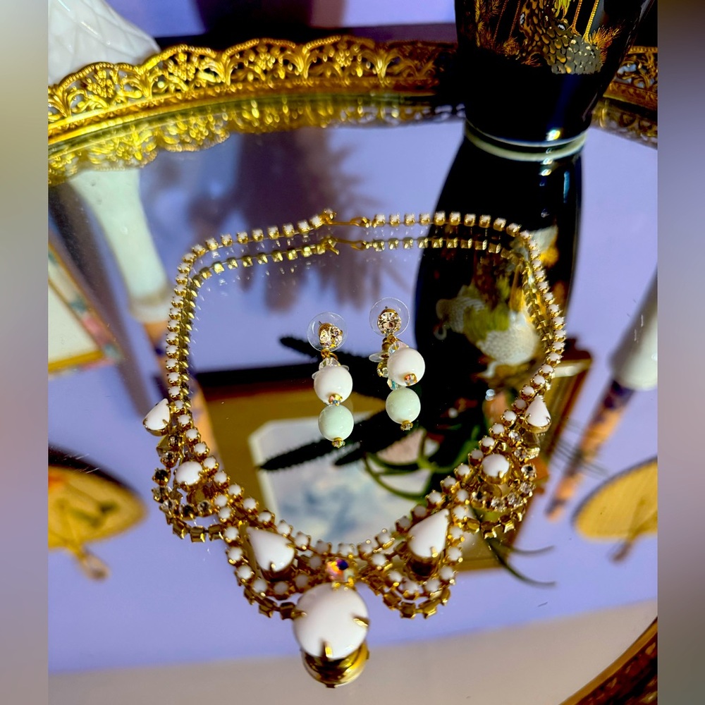 Elegant Gold and White Necklace & Earring Set